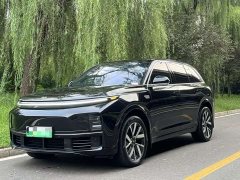 Li Auto L7 2023 Pro - ფოტო 1