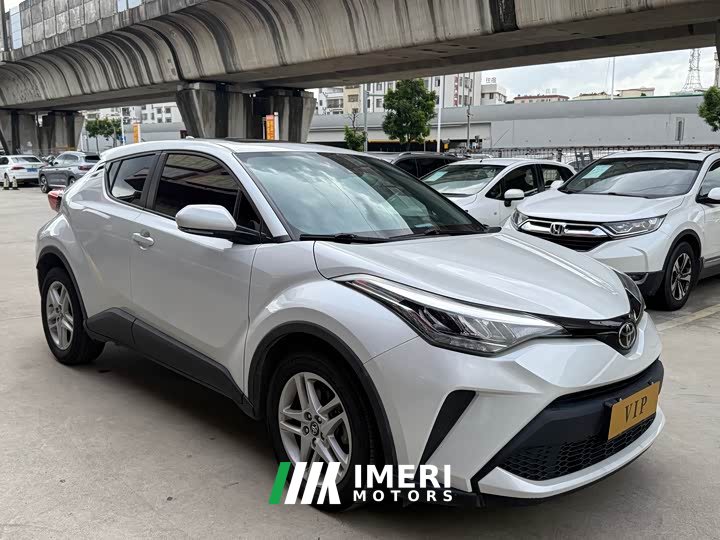 Toyota C-HR 2021 2.0L Comfort - ავტომობილი ჩინეთიდან