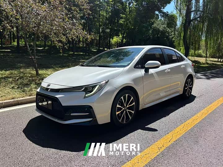 Toyota Corolla 1.8L CVT Sport