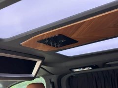 Toyota HIACE 2022 3.5L Automatic - ფოტო 13