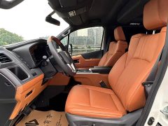 Toyota HIACE 2022 3.5L Automatic - ფოტო 8