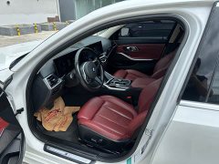 BMW 3 Series 320Li M Sport Package - ფოტო 4