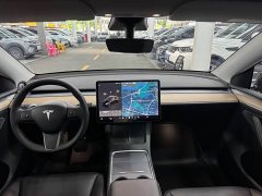 Tesla Model Y Standard Range RWD - ფოტო 12