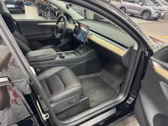 Tesla Model Y Standard Range RWD - ფოტო 15