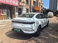 BYD Qin PLUS DM-i Smart Drive 128KM Entry-Level - ფოტო 7