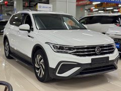 Volkswagen Tiguan L 280TSI Automatic FWD Trendsetter Limited Edition - ფოტო 3