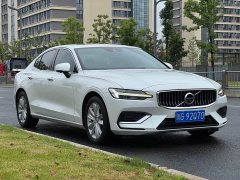 Volvo S60 2020 T3 Luxury - ფოტო 3