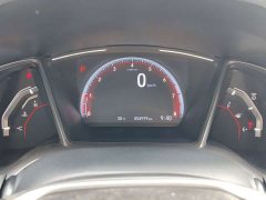 Honda Civic 2021 Hatchback 220 Turbo CVT Trendy Control - ფოტო 16