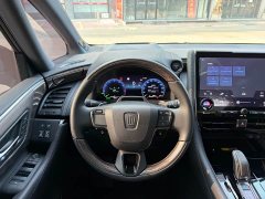 Toyota Vellfire Crown Hybrid 2.5L Executive Premier Edition - ფოტო 9