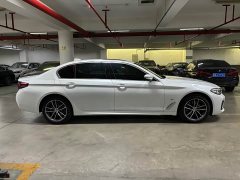 BMW 5 Series 525Li M Sport Package - ფოტო 3