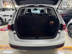Volkswagen Touareg 280TSI FWD Luxury Edition - photo 11
