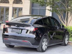Tesla Model Y Standard Range RWD - ფოტო 8