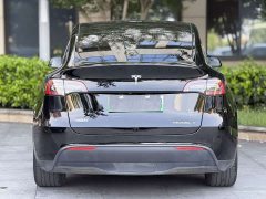 Tesla Model Y Standard Range RWD - ფოტო 9