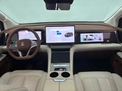 BYD Xia DM-i 1.5T 180km Excellence - ფოტო 13