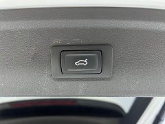 Audi A3 Facelift Sportback 35 TFSI Fashion Sport - ფოტო 17