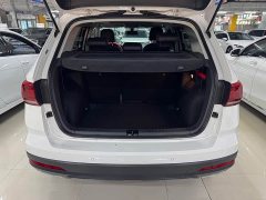 Volkswagen Touareg 280TSI FWD Luxury Edition - ფოტო 11