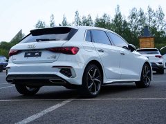 Audi A3 Sportback 35 TFSI Fashion Sport - ფოტო 4