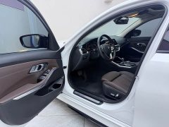 BMW 3 Series 320i M Sport Package - ფოტო 7
