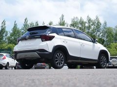 Toyota Yaris L Zhixuan X 1.5L CVT Luxury Plus - ფოტო 4