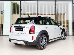 BMW MINI Countryman 2.0T Cooper S ALL4 Connoisseur Edition - ფოტო 5