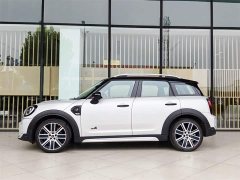 BMW MINI Countryman 2.0T Cooper S ALL4 Connoisseur Edition - ფოტო 7