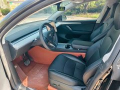 Tesla Model Y Rear-Wheel Drive - ფოტო 6