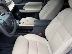 Volvo XC70 Plug-in Hybrid 2026 All-Wheel Drive Extended Range Ultra - ფოტო 11