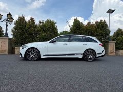 Mercedes-Benz C-Class AMG 2024 AMG C 43 4MATIC Estate Special Edition - ფოტო 3