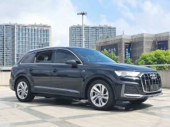 Audi Q7 45 TFSI quattro S line Sport - ფოტო 3