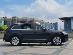 Audi Q7 45 TFSI quattro S line Sport - ფოტო 4