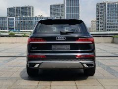 Audi Q7 45 TFSI quattro S line Sport - ფოტო 5