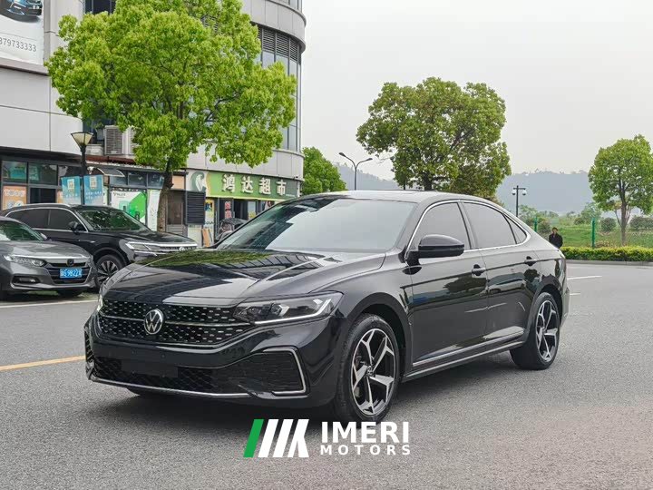 Volkswagen Passat 380TSI Dragon Ascendant Edition - ავტომობილი ჩინეთიდან