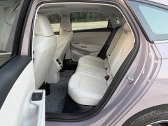 Volkswagen Lavida Pro 300TSI Starry Sky Smart Edition - ფოტო 10