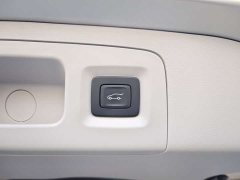 Buick GL8 2025 Luzun Respect Edition - ფოტო 19