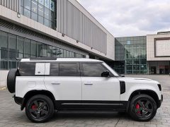 Land Rover Defender Facelift 110 3.0T P400 X-DYNAMIC HSE - ფოტო 4
