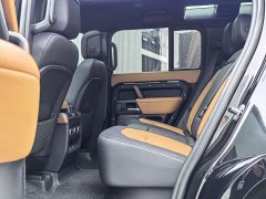 Land Rover Defender 110 3.0T P400 X-DYNAMIC HSE - ფოტო 11