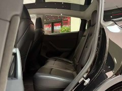 Tesla Model Y Long Range All-Wheel Drive - ფოტო 10