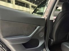 Tesla Model Y Long Range All-Wheel Drive - ფოტო 9