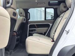 Land Rover Defender 110 P400 SE - ფოტო 12
