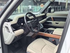 Land Rover Defender 110 P400 SE - ფოტო 6