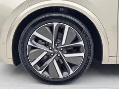 Li Auto L9 2022 Max - ფოტო 8