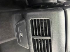 Volkswagen Jetta VS7 280TSI Automatic Highline Pleasure Edition - фото 14