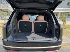 Nio Lerado L90 Max Six-Seater - ფოტო 14