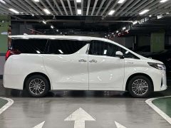 Toyota Alphard 2020 Twin-Engine 2.5L Premium Edition - фото 3