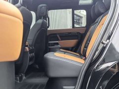 Land Rover Defender 110 3.0T P400 X-DYNAMIC HSE - ფოტო 12