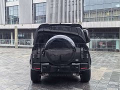 Land Rover Defender 110 3.0T P400 X-DYNAMIC HSE - ფოტო 17
