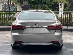 Lexus LS 2024 500h Luxury - ფოტო 14