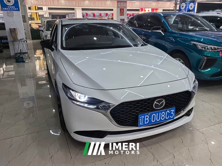 Mazda3 Axela 2.0L Automatic Premium Edition