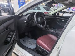 Mazda3 Axela 2.0L Automatic Premium Edition - ფოტო 4