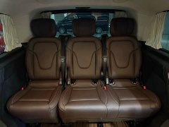 Mercedes-Benz V-Class 2022 V 260 L Long Wheelbase Luxury Edition - ფოტო 7
